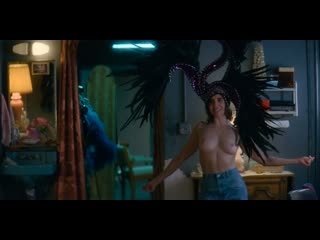 alison brie - glow / alison brie - glow ( 2017 ) big tits natural tits milf