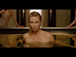 charlize theron - anuncio j'adore-dior perfume commercial ( 2011 ) big ass mature
